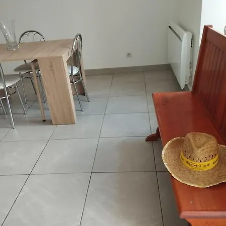 Holiday home Le Gue Tranquille 2h From Paris *